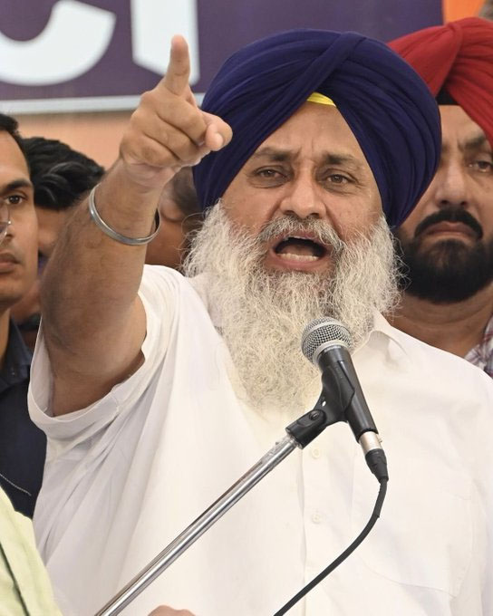 ਜ਼ਿਮਨੀ ਚੋਣਾਂ ਮਗਰੋਂ ਅਕਾਲੀ ਆਗੂਆਂ ਖ਼ਿਲਾਫ਼ ਹੋ ਰਹੀ ਕਾਰਵਾਈ 'ਤੇ ਸੁਖਬੀਰ ਬਾਦਲ ਭੜਕੇ, ਪੋਸਟ ਪਾ ਕੇ ਆਖੀ ਇਹ ਗੱਲ